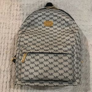 ❌SOLD❌Michael Kors Jet Set